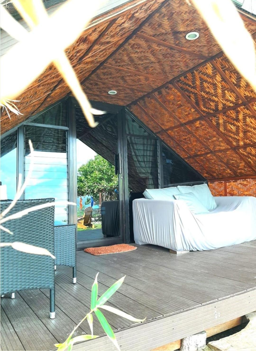 Jush Native And Glamping Hotell Dauis Exteriör bild