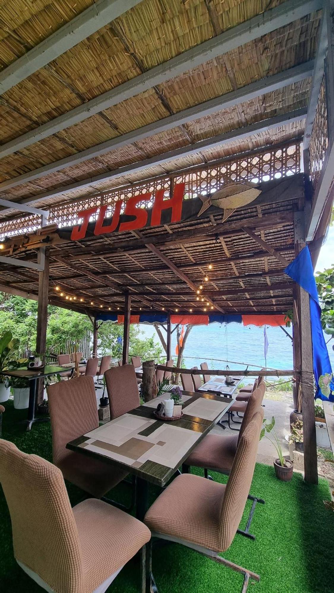 Jush Native And Glamping Hotell Dauis Exteriör bild