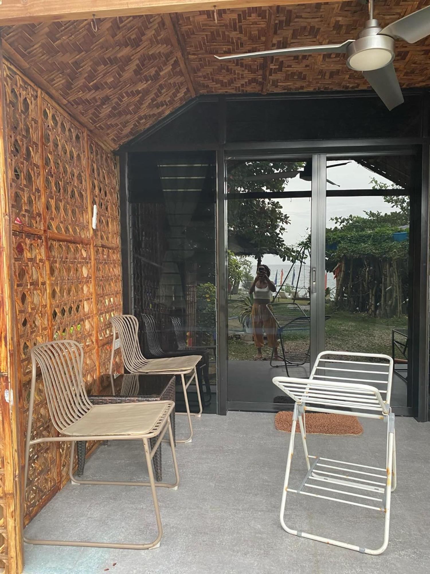 Jush Native And Glamping Hotell Dauis Exteriör bild